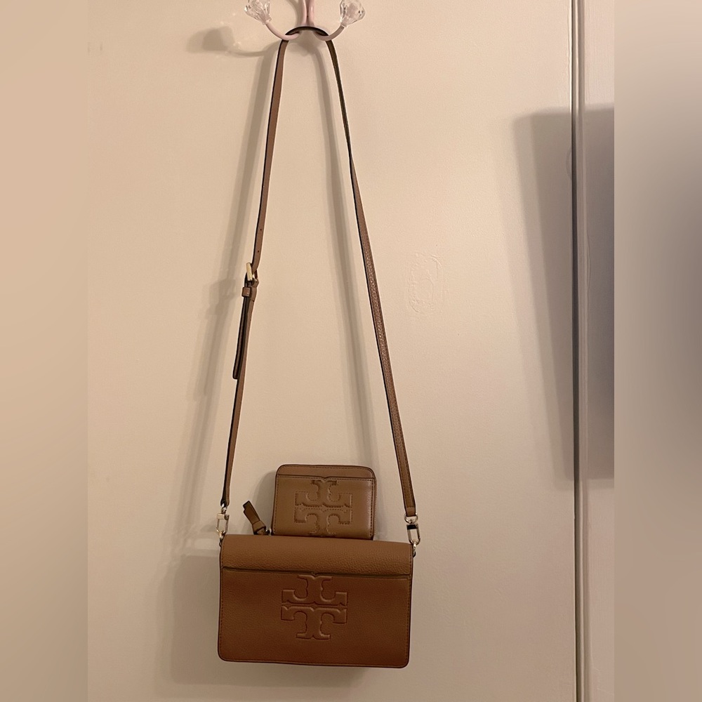 Tory Burch Bombe’ Small Crossbody and Matching Wallet Set- Brown Leather